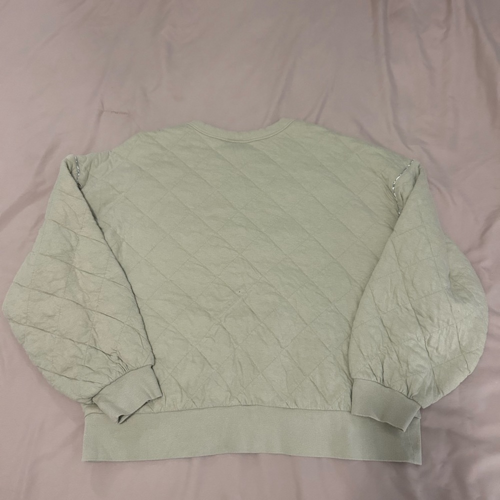 Sweatshirt - Picture 2 of 4